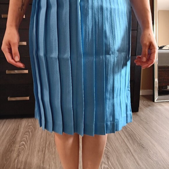 Vintage Powder Blue Pleated Skirt 1960s Mini Midi, XS-S Vintage Deadstock/ NOS - Picture 2 of 9
